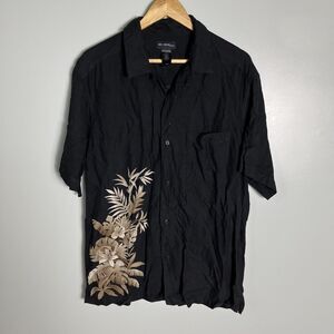 Axcess Men’s Size M‎ Hawaiian Shirt Aloha Black Floral Button Up Lounge Vacation